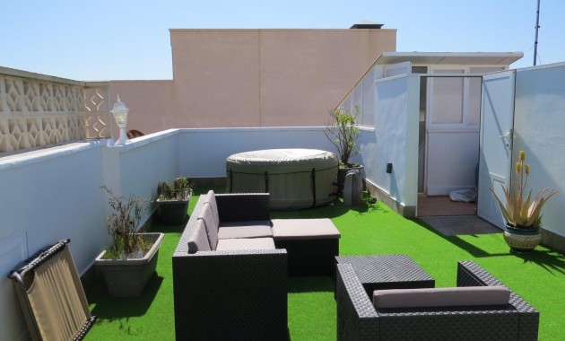 Herverkoop - Appartement / flat -
Orihuela Costa