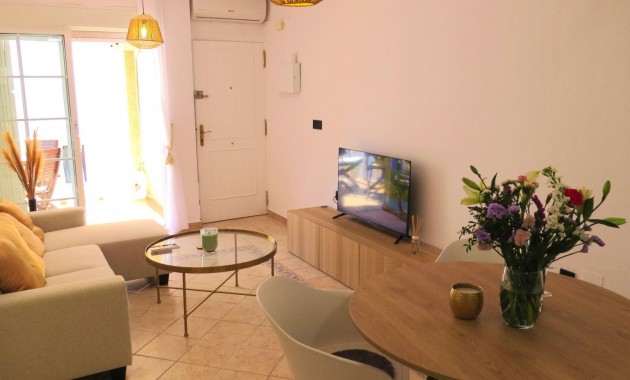 Herverkoop - Appartement / flat -
Orihuela Costa