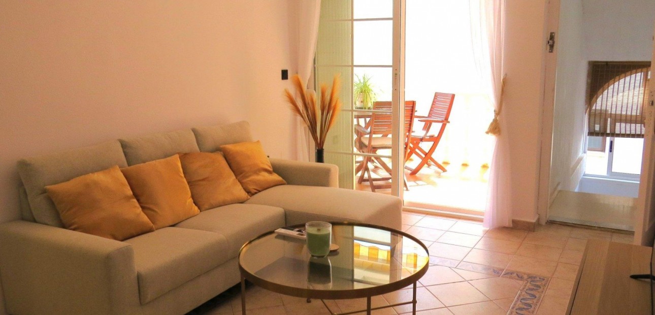 Herverkoop - Appartement / flat -
Orihuela Costa