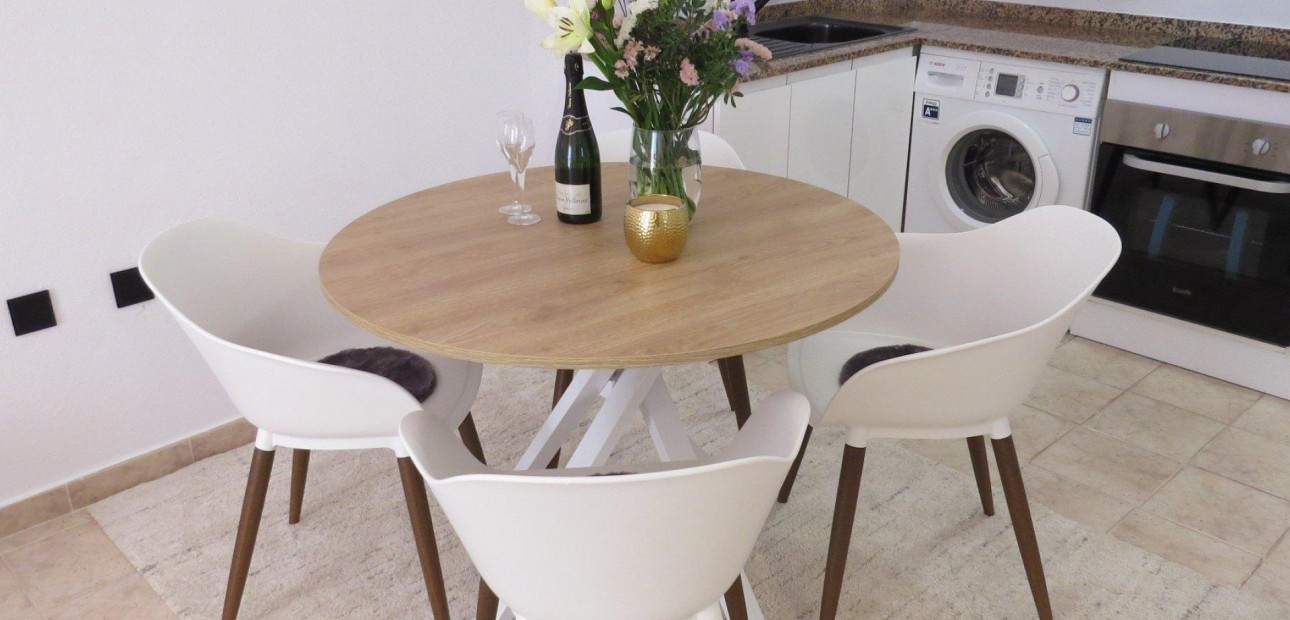 Herverkoop - Appartement / flat -
Orihuela Costa