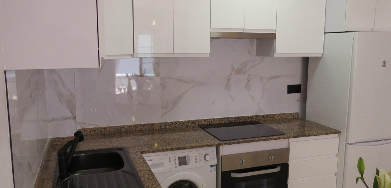 Herverkoop - Appartement / flat -
Orihuela Costa