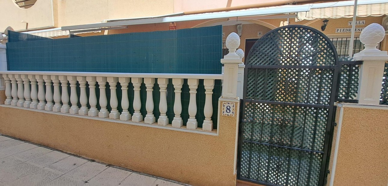 Sale - Penthouse -
Torrevieja - La Mata pueblo