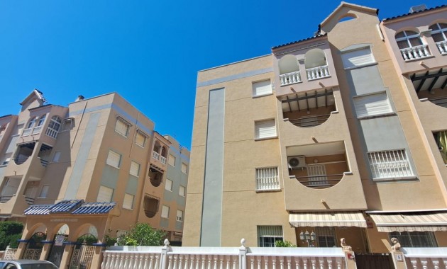 Sale - Penthouse -
Torrevieja - La Mata pueblo