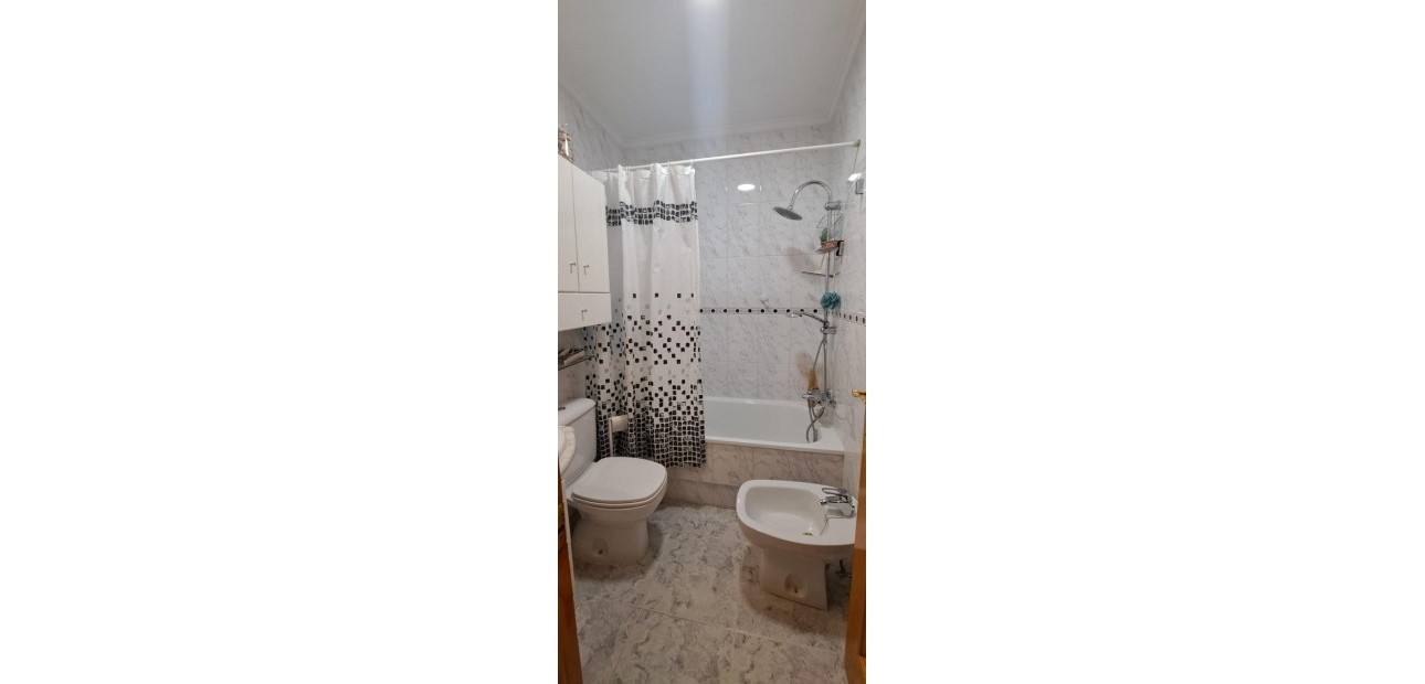 Sale - Penthouse -
Torrevieja - La Mata pueblo