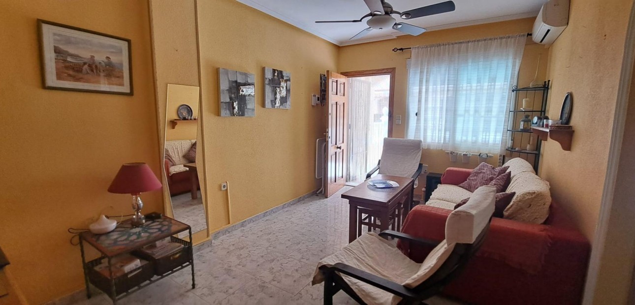 Sale - Penthouse -
Torrevieja - La Mata pueblo