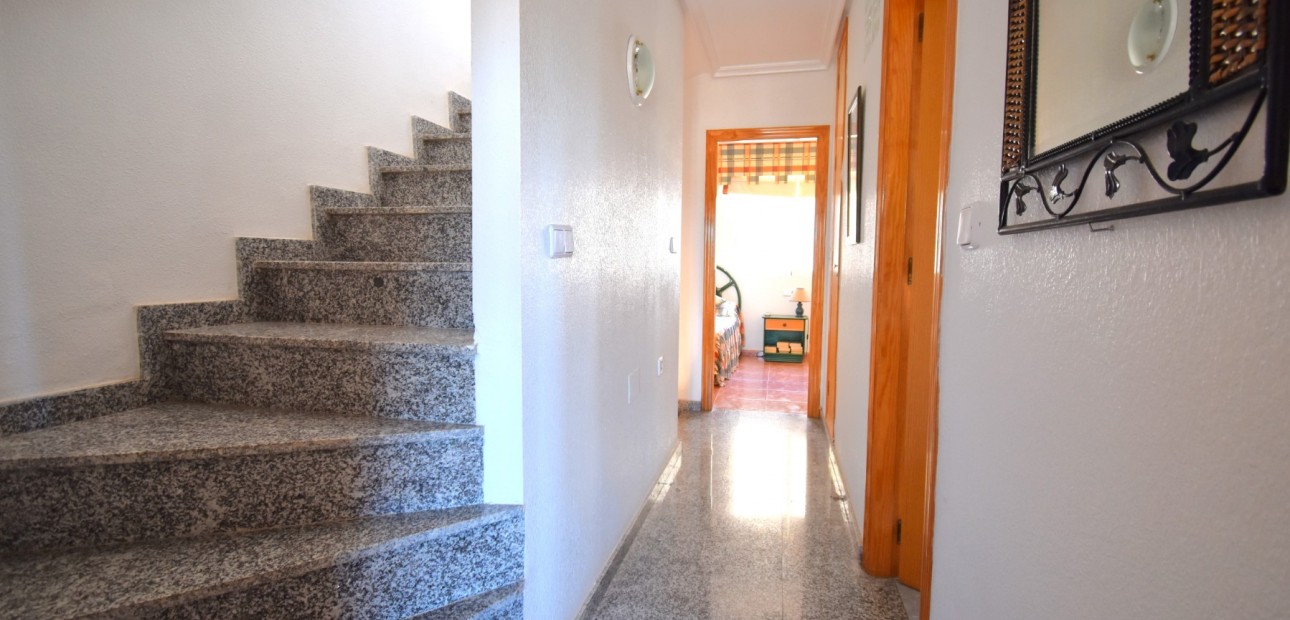 Herverkoop - Herenhuis -
Orihuela Costa - Playa Flamenca