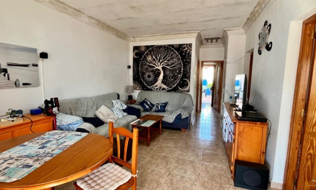 Herverkoop - House -
Torrevieja - Zona los Frutales