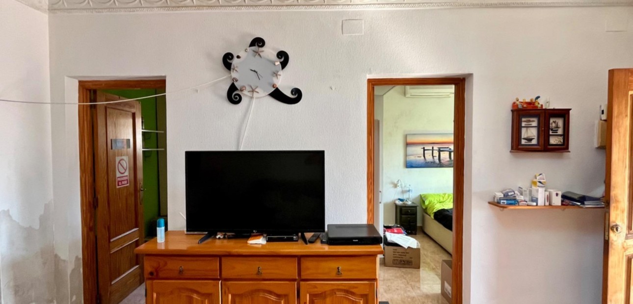 Herverkoop - House -
Torrevieja - Zona los Frutales