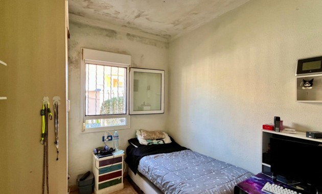 Herverkoop - House -
Torrevieja - Zona los Frutales