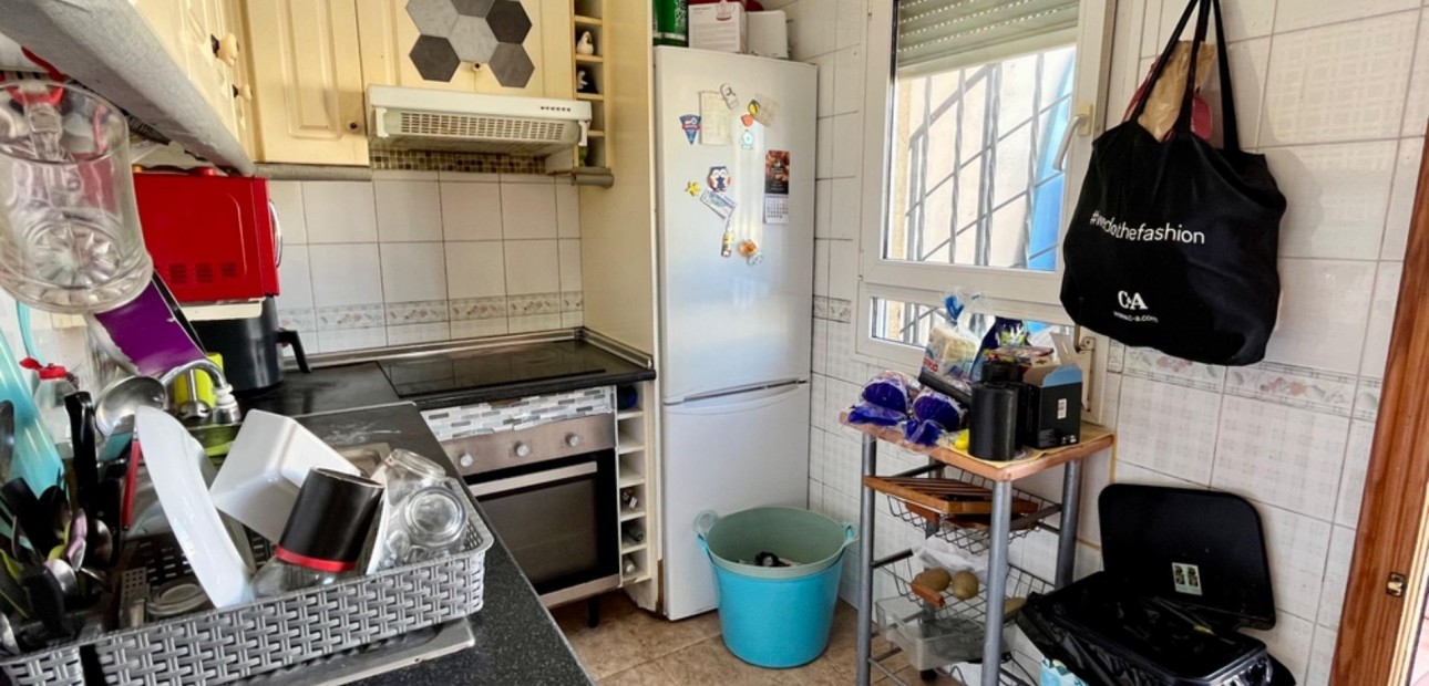Herverkoop - House -
Torrevieja - Zona los Frutales