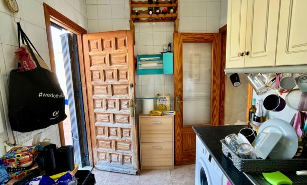 Herverkoop - House -
Torrevieja - Zona los Frutales