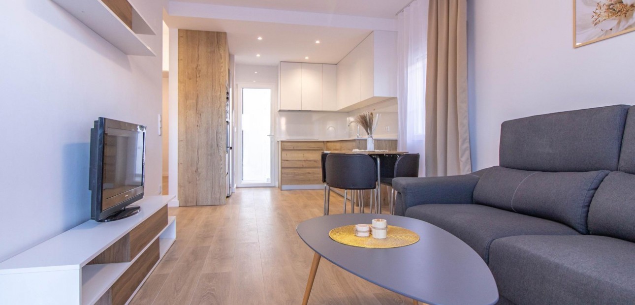 Herverkoop - Bungalow -
Torrevieja - San luis