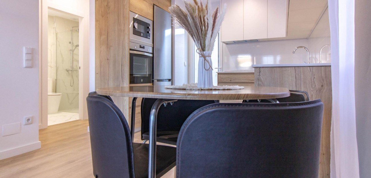 Herverkoop - Bungalow -
Torrevieja - San luis