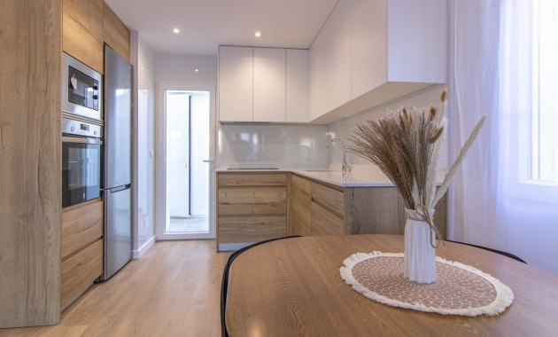 Herverkoop - Bungalow -
Torrevieja - San luis