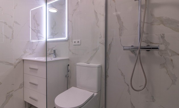 Herverkoop - Bungalow -
Torrevieja - San luis
