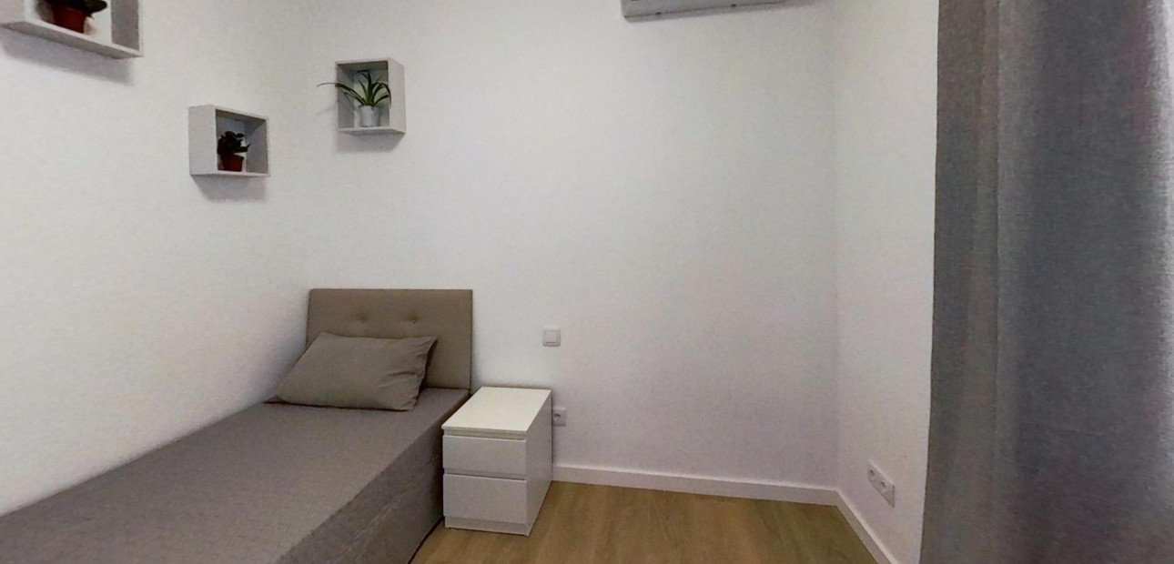 Herverkoop - Bungalow -
Torrevieja - San luis