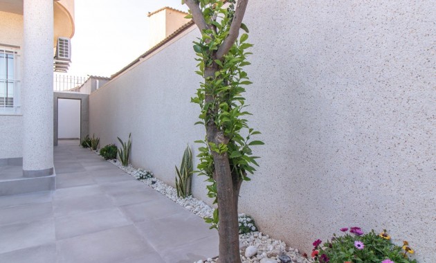Herverkoop - Bungalow -
Torrevieja - San luis