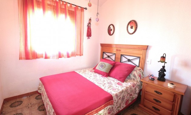 Venta - Terraced house -
Torrevieja - Acequion