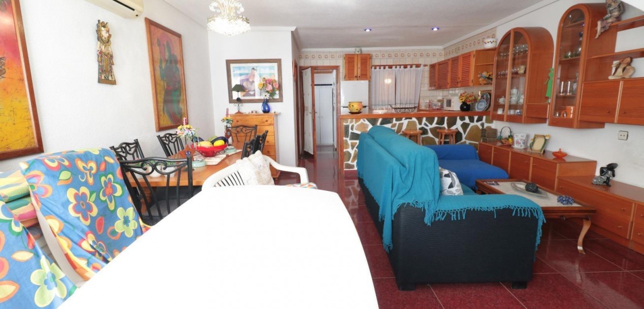 Venta - Terraced house -
Torrevieja - Acequion