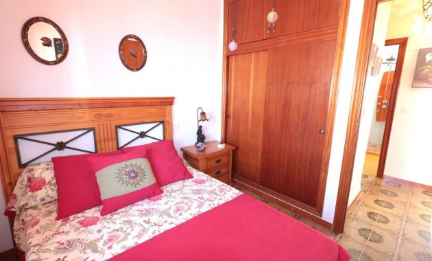 Venta - Terraced house -
Torrevieja - Acequion