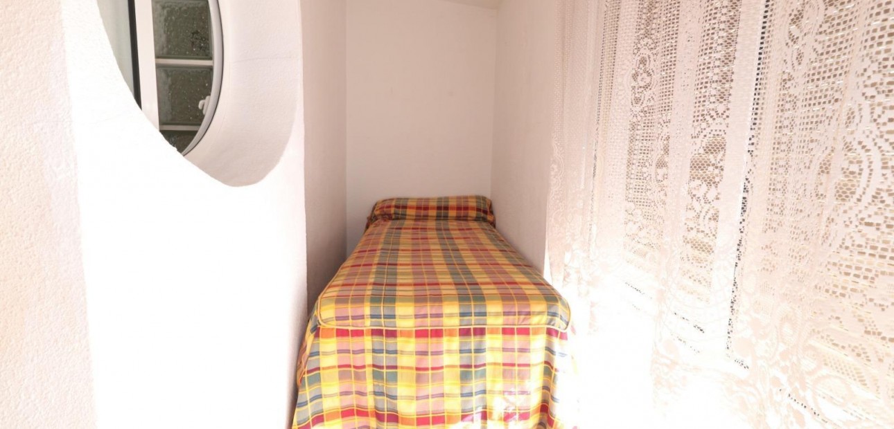 Venta - Terraced house -
Torrevieja - Acequion