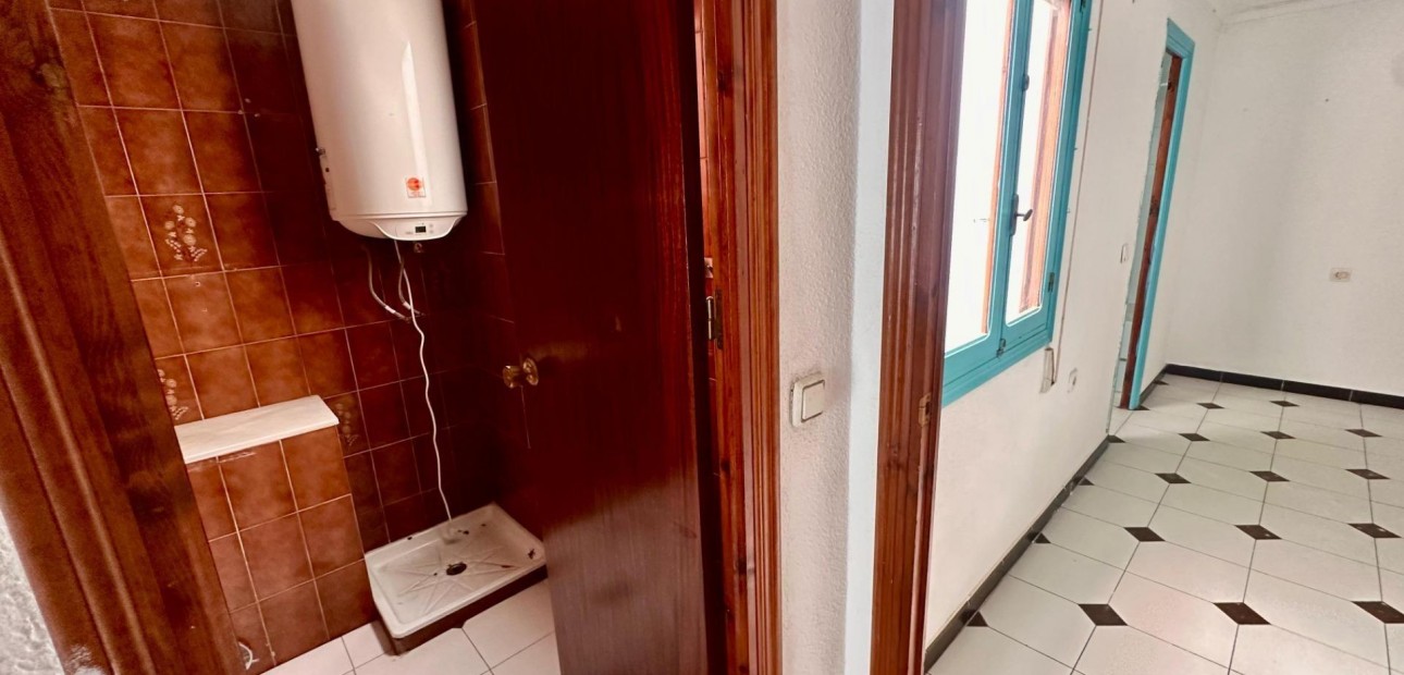 Herverkoop - Penthouse -
Torrevieja - torrevieja