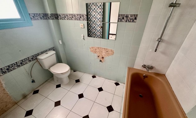 Herverkoop - Penthouse -
Torrevieja - torrevieja