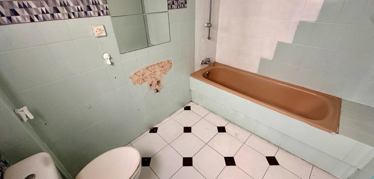 Herverkoop - Penthouse -
Torrevieja - torrevieja