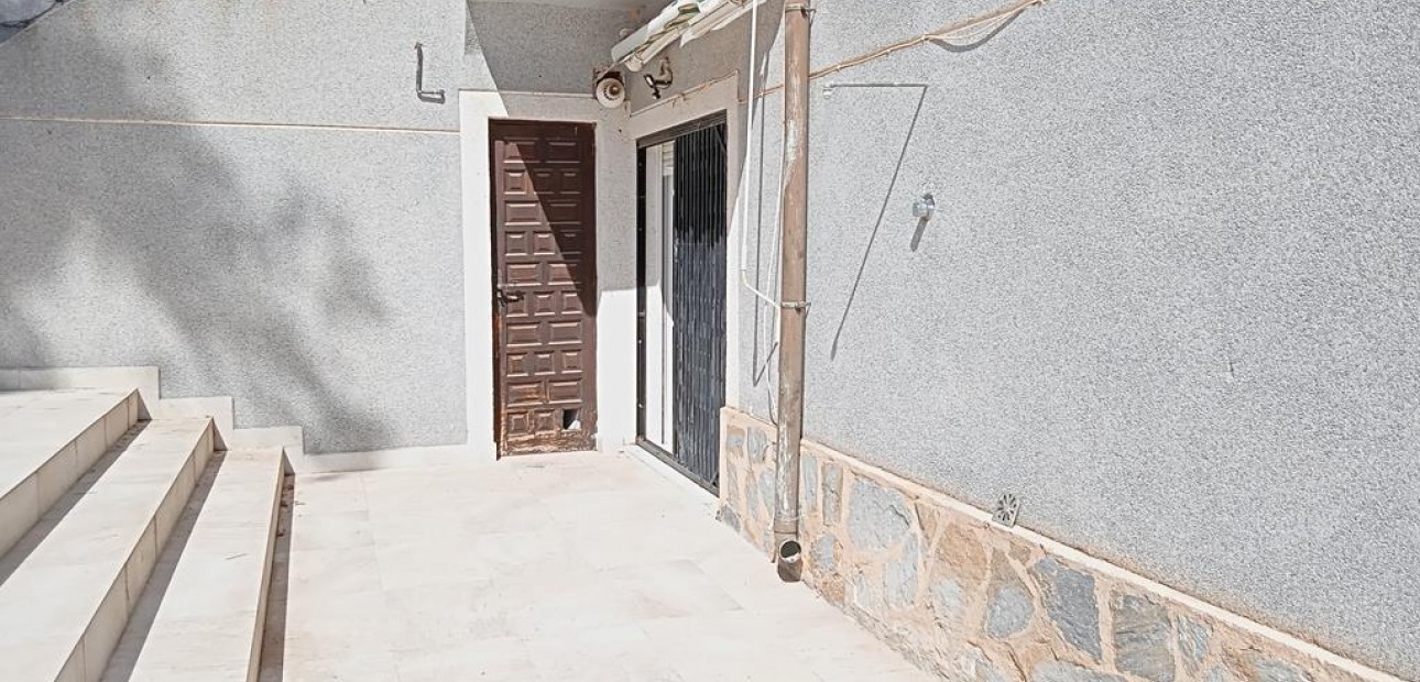 Venta - Villa -
Torrevieja - Los Balcones - Los Altos del Edén