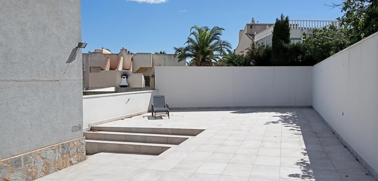Venta - Villa -
Torrevieja - Los Balcones - Los Altos del Edén