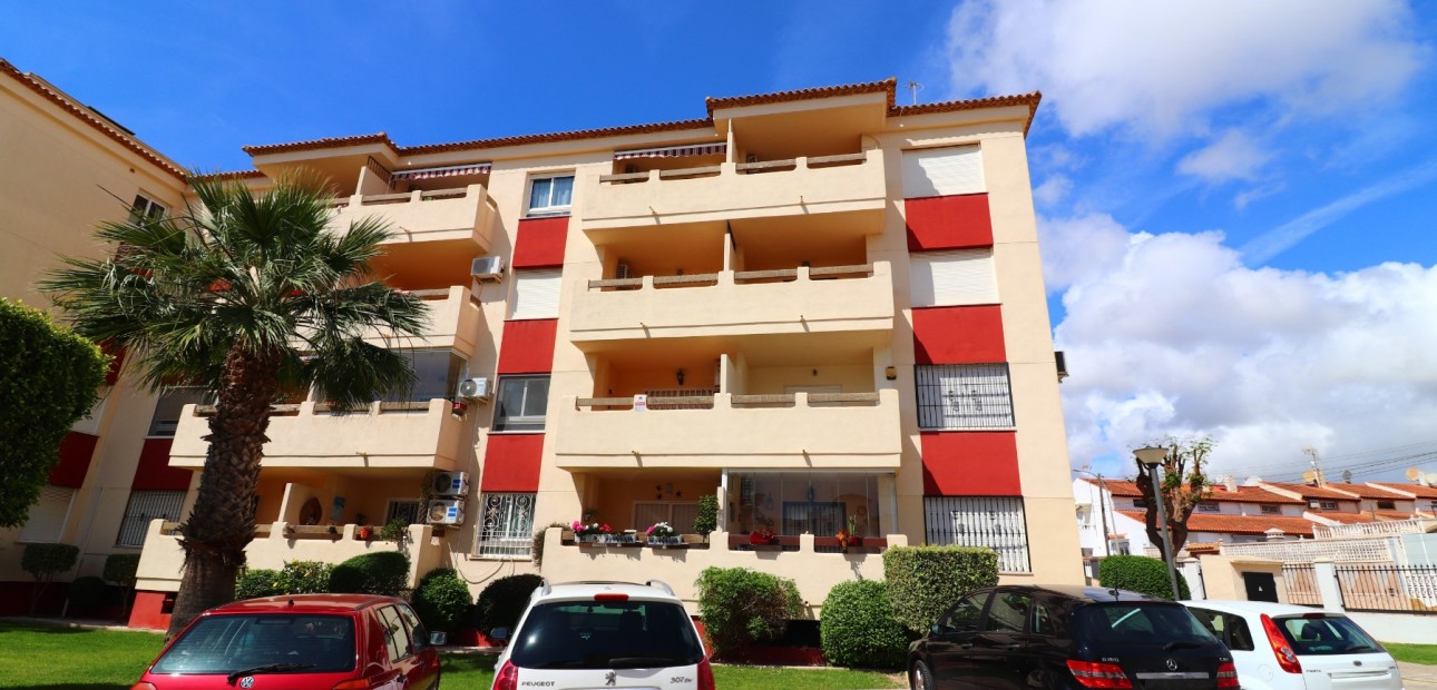 Venta - Apartamento / piso -
Orihuela Costa - Playa Flamenca