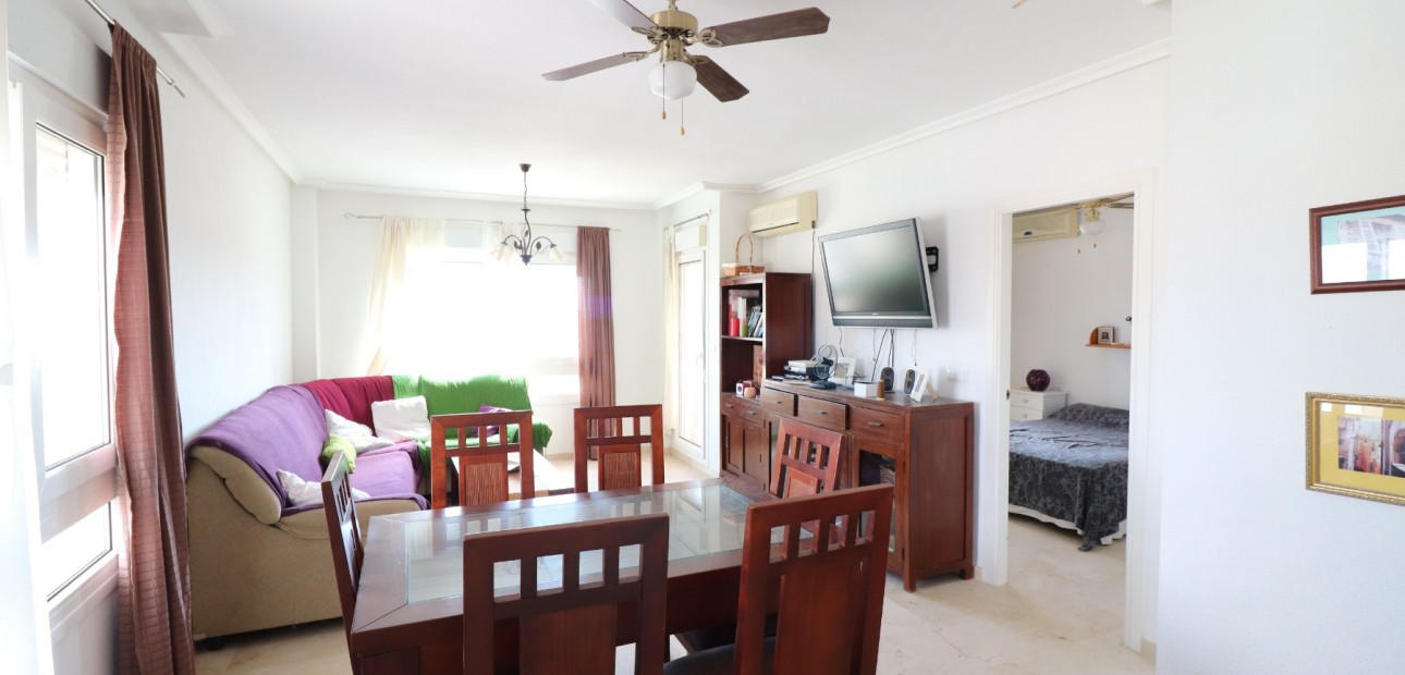 Venta - Apartamento / piso -
Orihuela Costa - Playa Flamenca