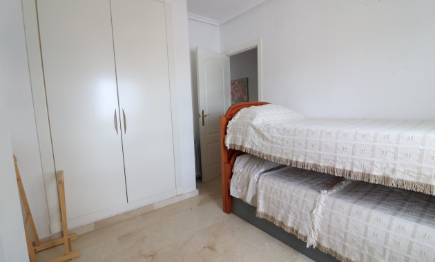 Venta - Apartamento / piso -
Orihuela Costa - Playa Flamenca