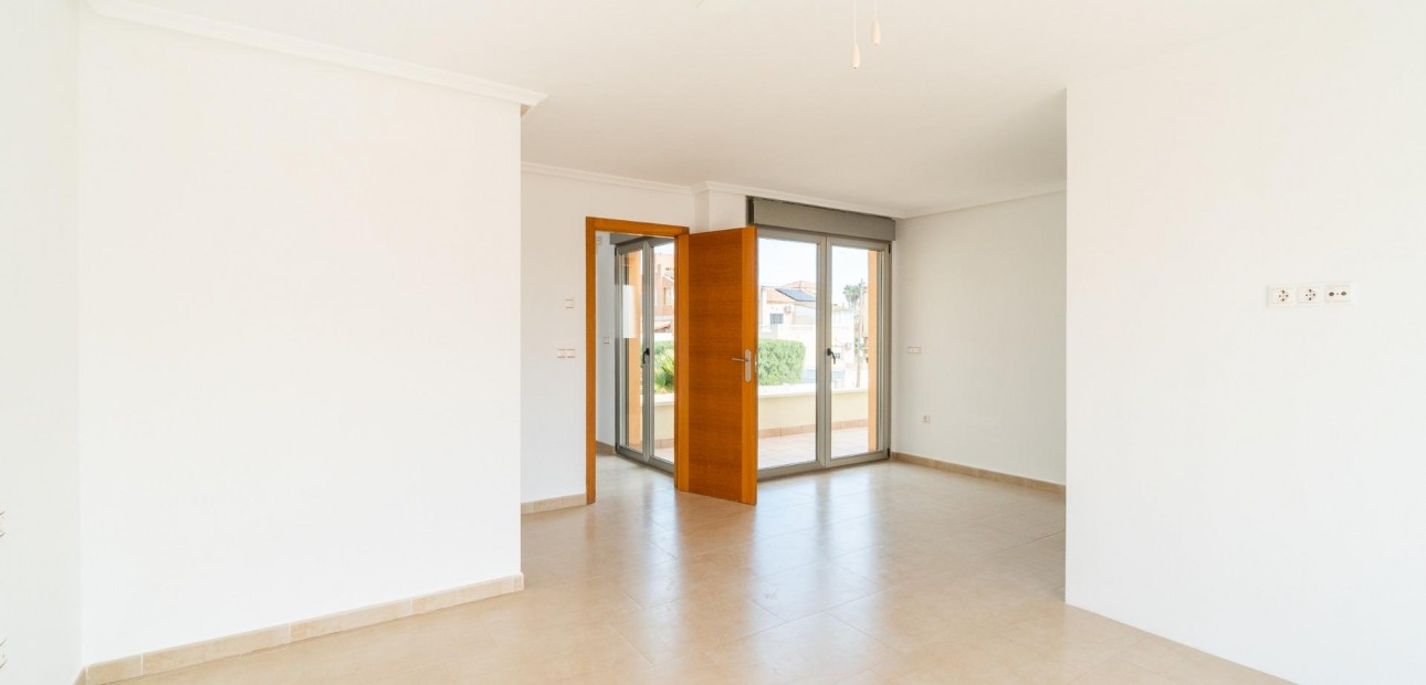 Venta - Villa -
Torrevieja - Aguas nuevas 2