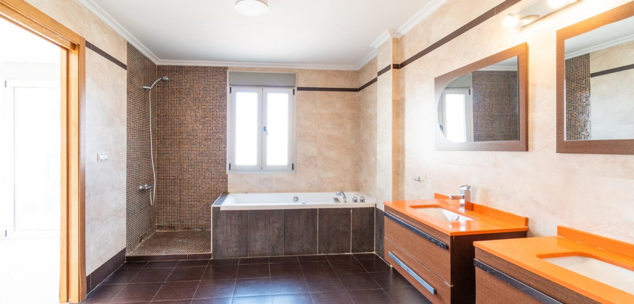 Venta - Villa -
Torrevieja - Aguas nuevas 2