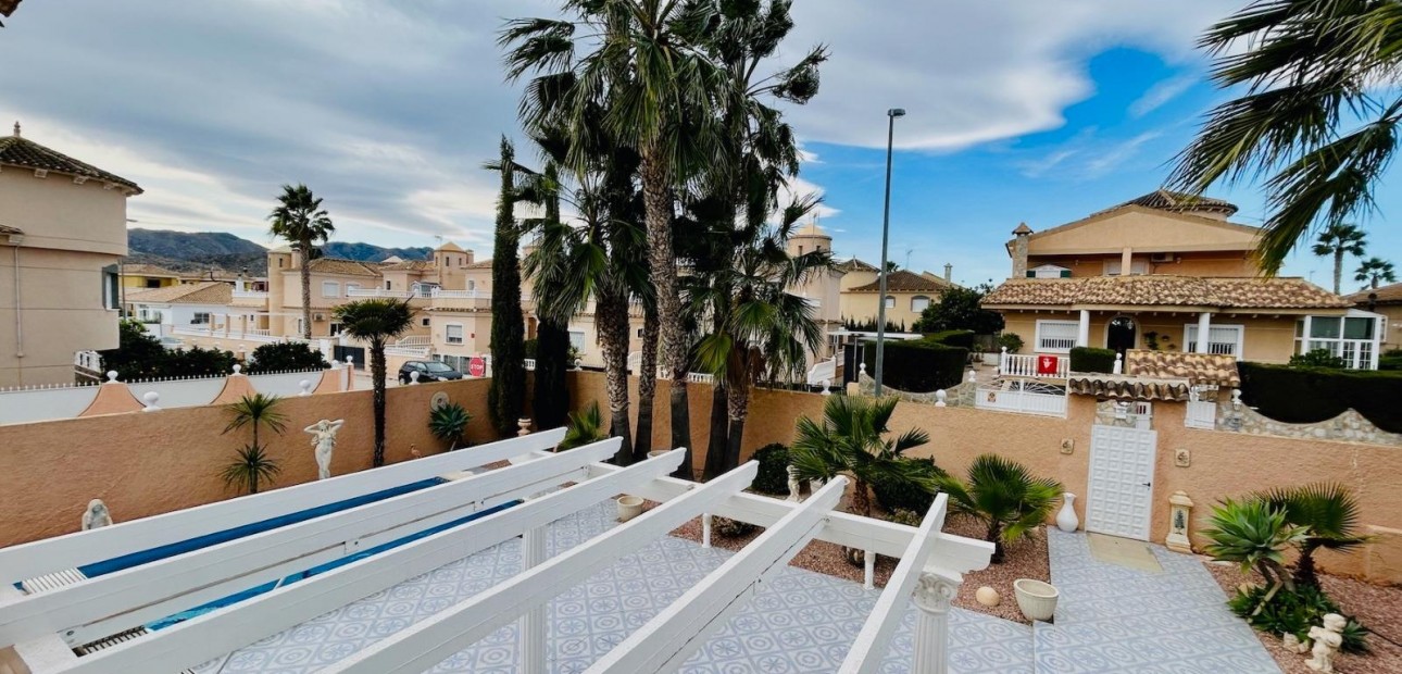 Herverkoop - Villa -
Benferri - Comunidad valenciana