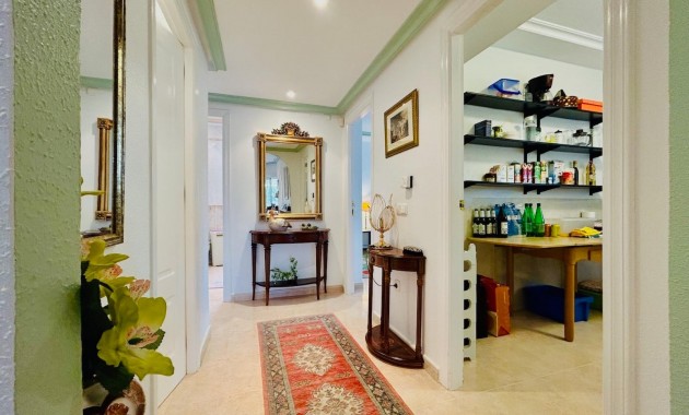 Herverkoop - Villa -
Benferri - Comunidad valenciana