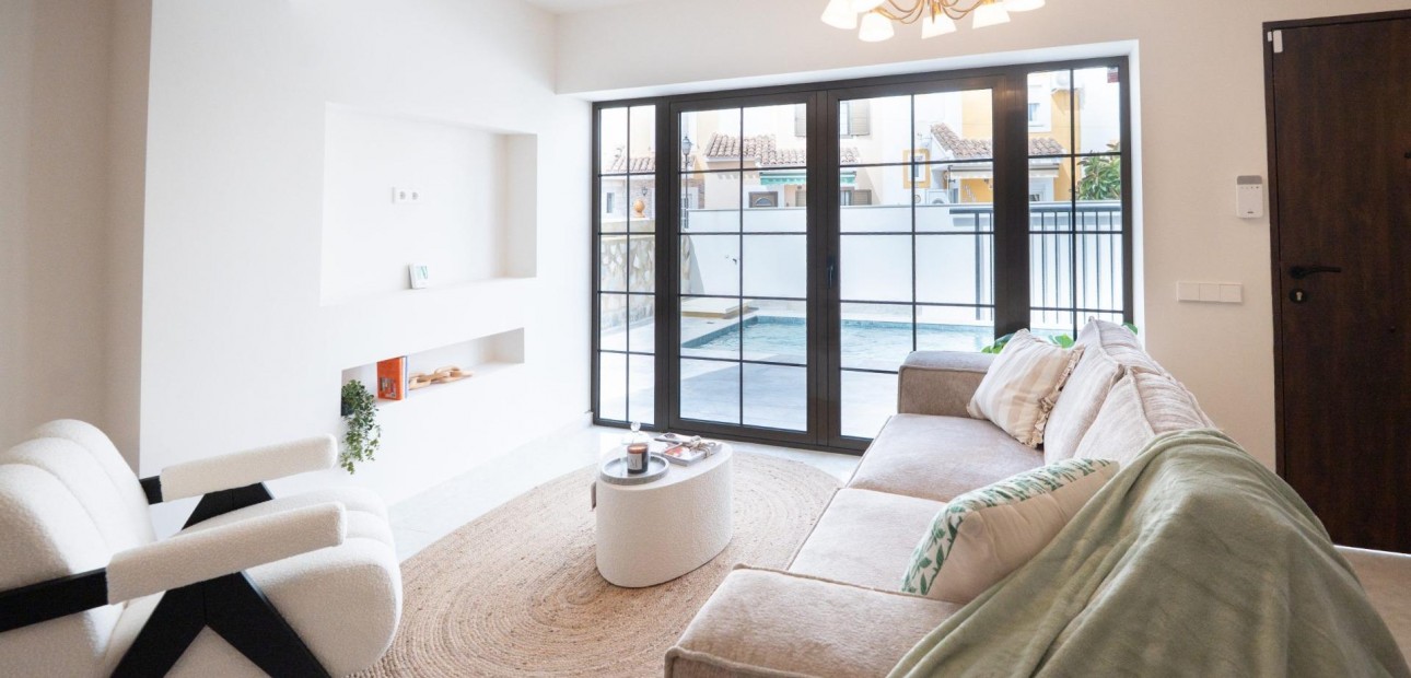 Venta - Villa -
Orihuela Costa - Punta Prima