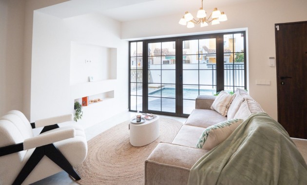Venta - Villa -
Orihuela Costa - Punta Prima