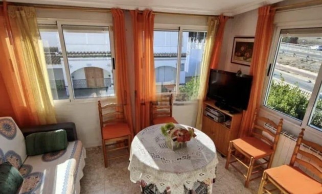 Herverkoop - Terraced house -
Torrevieja - Torreblanca