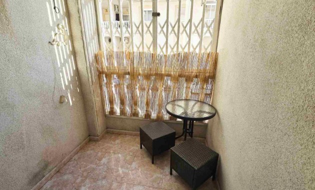 Venta - Apartamento / piso -
Torrevieja - Estacion de autobuses