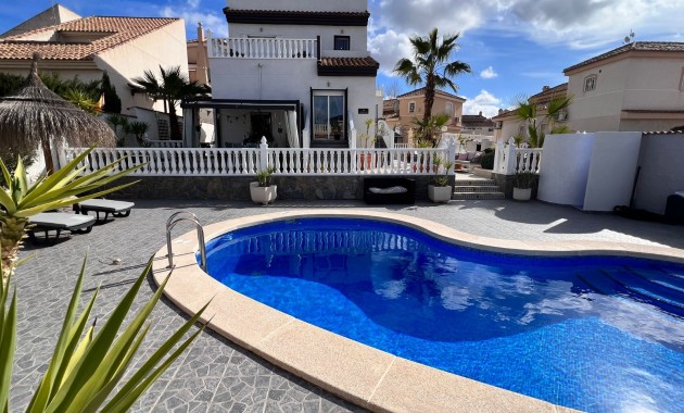 Sale - Detached Villa -
Benijofar