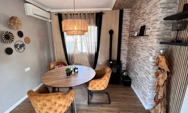 Sale - Detached Villa -
Benijofar