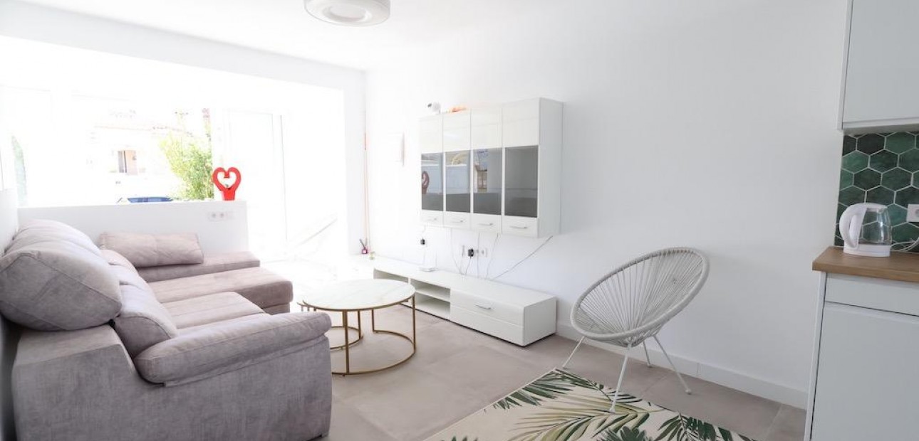 Herverkoop - Bungalow -
Benijofar - Costa blanca sur