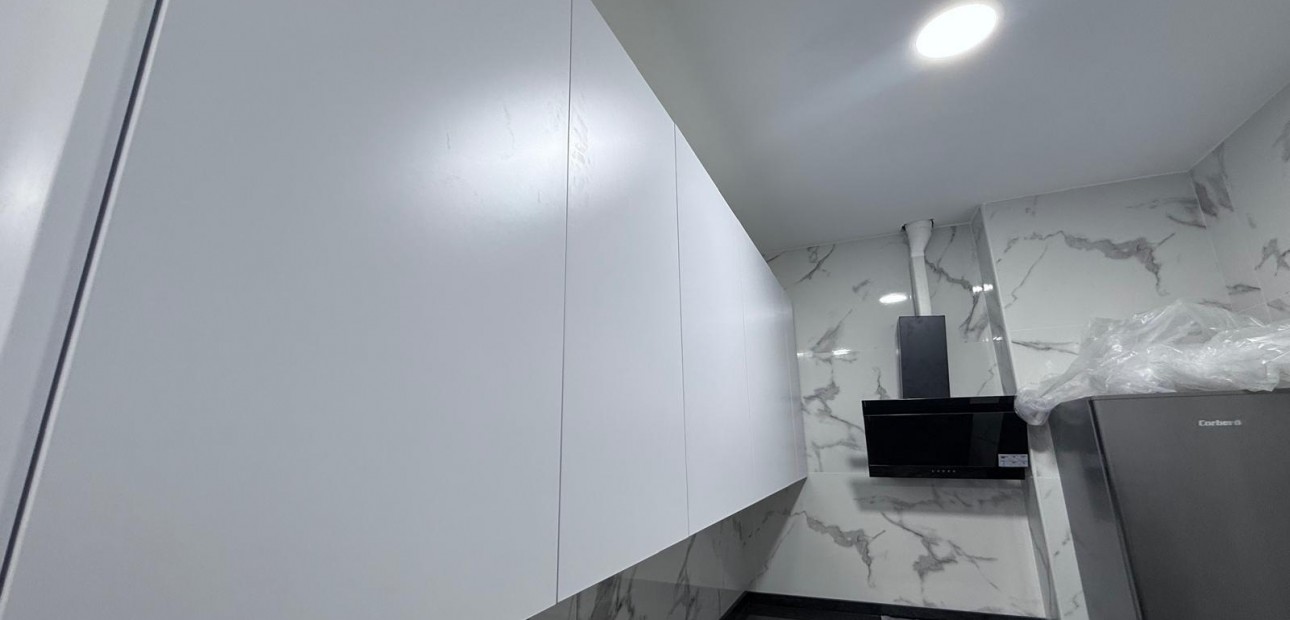 Herverkoop - Appartement / flat -
Torrevieja - Centro