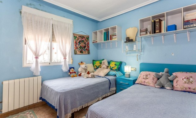 Sale - Villa -
Orihuela Costa - La Florida