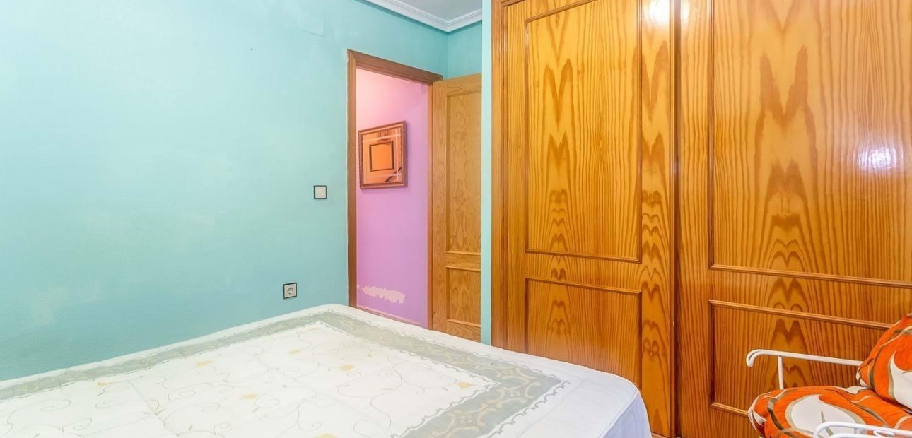 Sale - Villa -
Orihuela Costa - La Florida