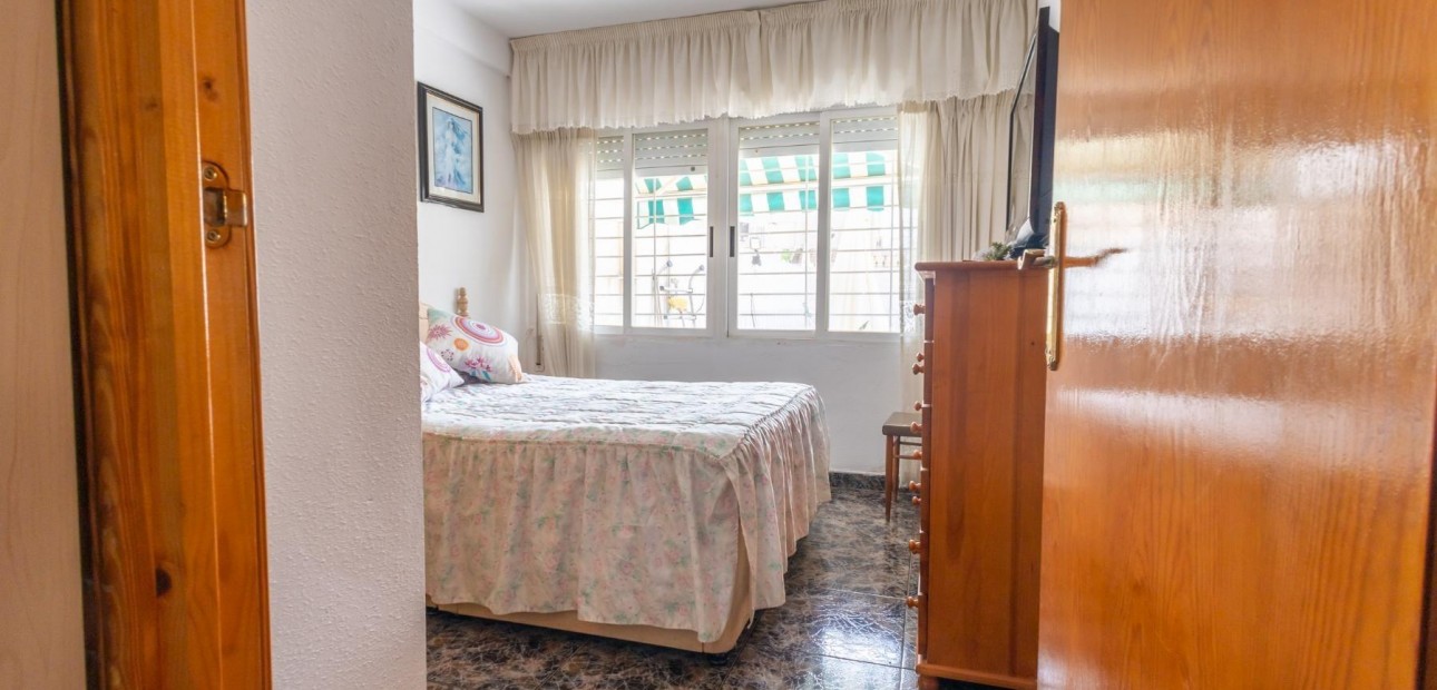 Herverkoop - Villa -
Orihuela - La Aparecida