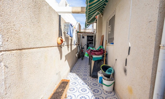 Herverkoop - Villa -
Orihuela - La Aparecida