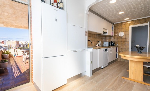 Sale - Apartment / flat -
Torrevieja - torrevieja